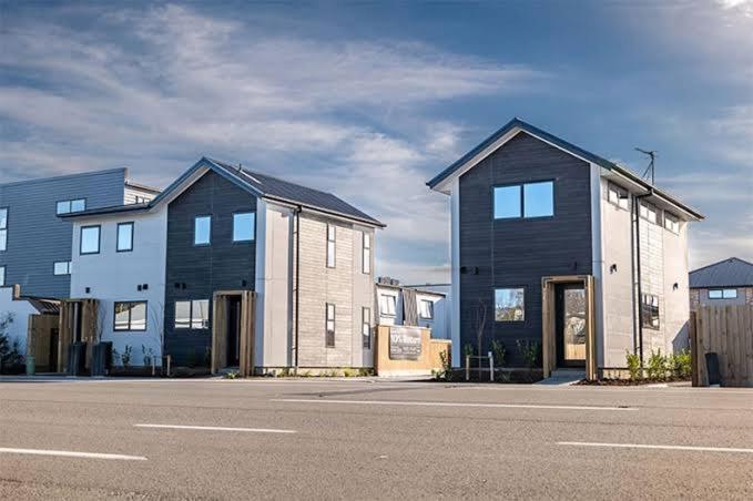 Cheerful 2 Bedroom Townhouse In Addington! クライストチャーチ エクステリア 写真
